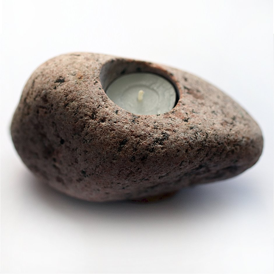 Akmeninė žvakidė